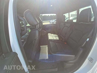 2025 Ram 1500 Laramie Crew Cab Short Bed - miniatura 13