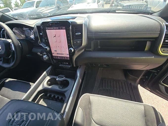 2025 Ram 1500 Laramie Crew Cab Short Bed - miniatura 19