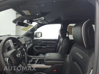 2025 Ram 1500 Laramie Crew Cab Short Bed - miniatura 17