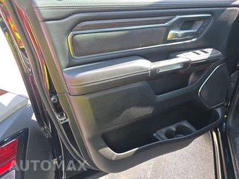 2025 Ram 1500 Laramie Crew Cab Short Bed - miniatura 9