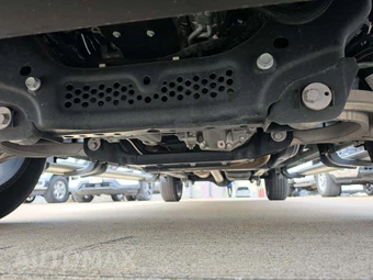 2025 Ram 1500 Laramie Crew Cab Short Bed - miniatura 20