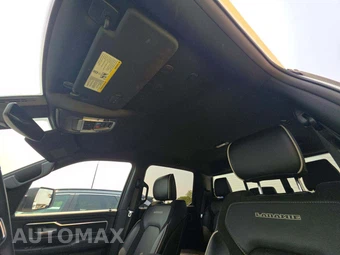 2025 Ram 1500 Laramie Crew Cab Short Bed - miniatura 11