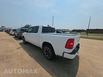 2025 Ram 1500 Laramie Crew Cab Short Bed - miniatura 2