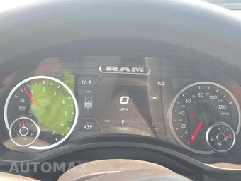 2025 Ram 1500 Laramie Crew Cab Short Bed - miniatura 9