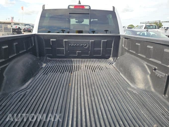 2025 Ram 1500 Laramie Crew Cab Short Bed - miniatura 16