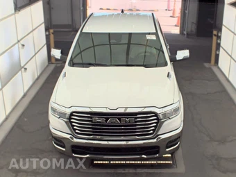 2025 Ram 1500 Laramie Crew Cab Short Bed - miniatura 2