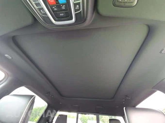 2025 Ram 1500 Laramie Crew Cab Short Bed – miniatura 8