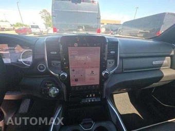 2025 Ram 1500 Laramie Crew Cab Short Bed - miniatura 10