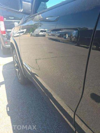 2025 Ram 1500 Laramie Crew Cab Short Bed - miniatura 22
