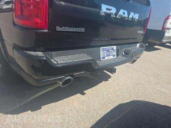 2025 Ram 1500 Laramie Crew Cab Short Bed - miniatura 23