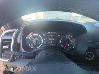 2025 Ram 1500 Laramie Crew Cab Short Bed - miniatura 9
