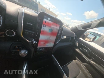 2025 Ram 1500 Laramie Crew Cab Short Bed - miniatura 11