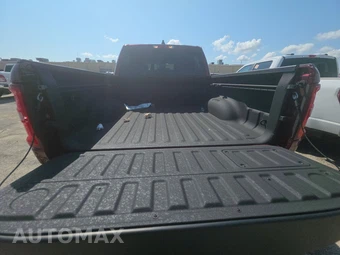2025 Ram 1500 Laramie Crew Cab Short Bed - miniatura 16