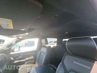2025 Ram 1500 Laramie Crew Cab Short Bed - miniatura 18