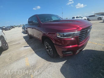 2025 Ram 1500 Laramie Crew Cab Short Bed - miniatura 3