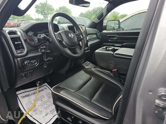 2025 Ram 1500 Laramie Crew Cab Short Bed - miniatura 6