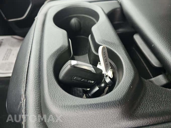 2025 Ram 1500 Laramie Crew Cab Short Bed - miniatura 8