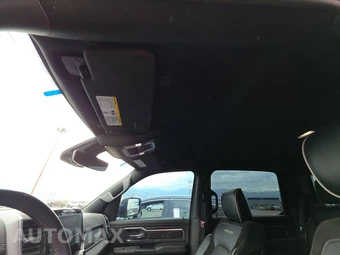 2025 Ram 1500 Laramie Crew Cab Short Bed - miniatura 17