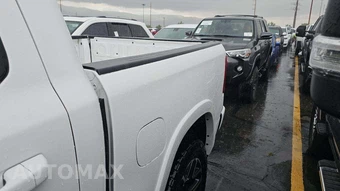 2025 Ram 1500 Laramie Crew Cab Short Bed - miniatura 20