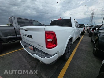 2025 Ram 1500 Laramie Crew Cab Short Bed - miniatura 4
