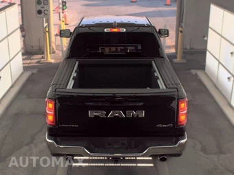 2025 Ram 1500 Limited Crew Cab Short Bed – miniatura 5