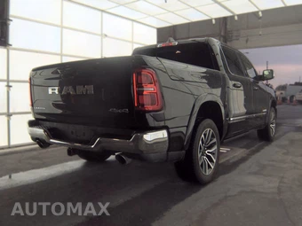 2025 Ram 1500 Limited Crew Cab Short Bed – miniatura 4