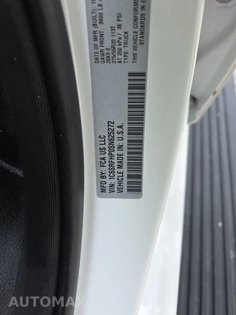 2025 Ram 1500 Limited Crew Cab Short Bed – miniatura 14