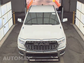 2025 Ram 1500 Limited Crew Cab Short Bed – miniatura 2