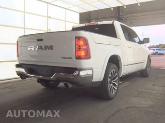 2025 Ram 1500 Limited Crew Cab Short Bed – miniatura 4