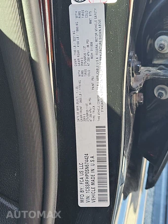 2025 Ram 1500 Limited Crew Cab Short Bed – miniatura 14