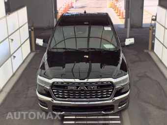 2025 Ram 1500 Limited Crew Cab Short Bed – miniatura 2