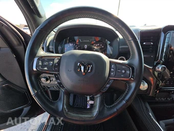 2025 Ram 1500 Limited Crew Cab Short Bed - miniatura 10