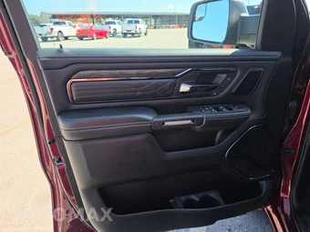 2025 Ram 1500 Limited Crew Cab Short Bed - miniatura 9