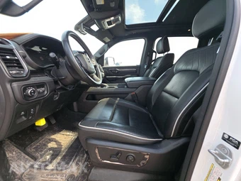 2025 Ram 1500 Limited Crew Cab Short Bed - miniatura 7