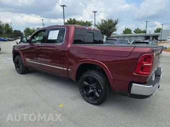 2025 Ram 1500 Limited Crew Cab Short Bed – miniatura 2
