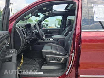 2025 Ram 1500 Limited Crew Cab Short Bed – miniatura 6