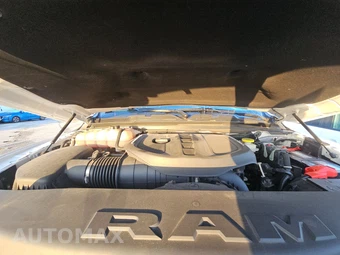 2025 Ram 1500 Limited Crew Cab Short Bed – miniatura 15