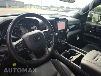 2025 Ram 1500 Limited Crew Cab Short Bed – miniatura 11
