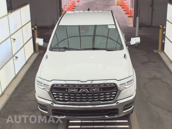 2025 Ram 1500 Limited Crew Cab Short Bed – miniatura 2