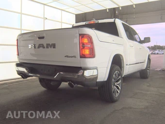 2025 Ram 1500 Limited Crew Cab Short Bed – miniatura 4