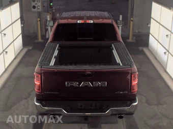2025 Ram 1500 Limited Crew Cab Short Bed – miniatura 5