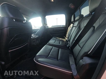 2025 Ram 1500 Limited Crew Cab Short Bed – miniatura 13