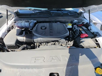 2025 Ram 1500 Limited Crew Cab Short Bed – miniatura 15