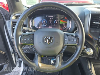 2025 Ram 1500 Limited Crew Cab Short Bed - miniatura 10