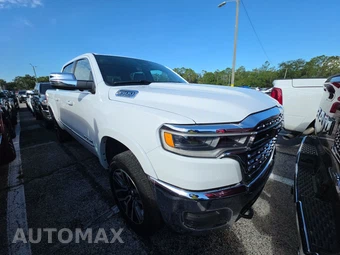 2025 Ram 1500 Limited Crew Cab Short Bed - miniatura 3
