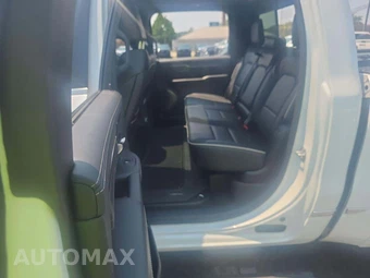 2025 Ram 1500 Limited Crew Cab Short Bed - miniatura 10