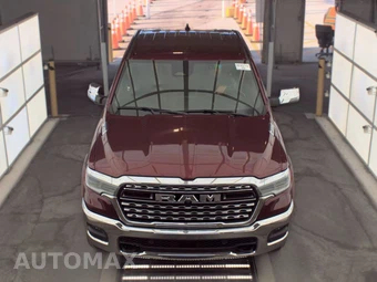 2025 Ram 1500 Limited Crew Cab Short Bed – miniatura 2