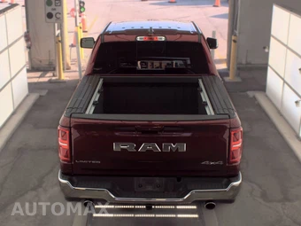 2025 Ram 1500 Limited Crew Cab Short Bed – miniatura 5
