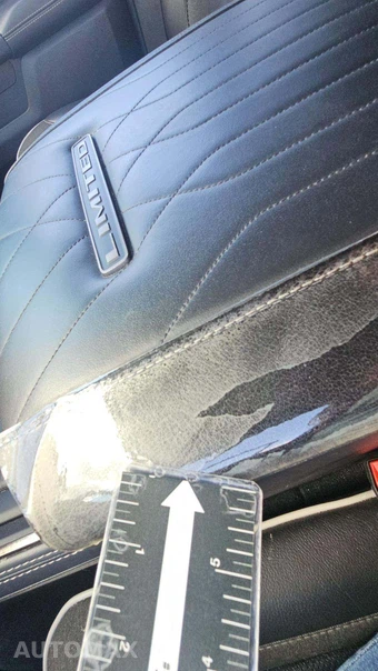 2025 Ram 1500 Limited Crew Cab Short Bed – miniatura 10
