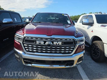 2025 Ram 1500 Limited Crew Cab Short Bed – miniatura 2